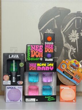 Authentic NeeDoh's, Speks, RMS Dumpling, and a Squishy bundle/lot NWT